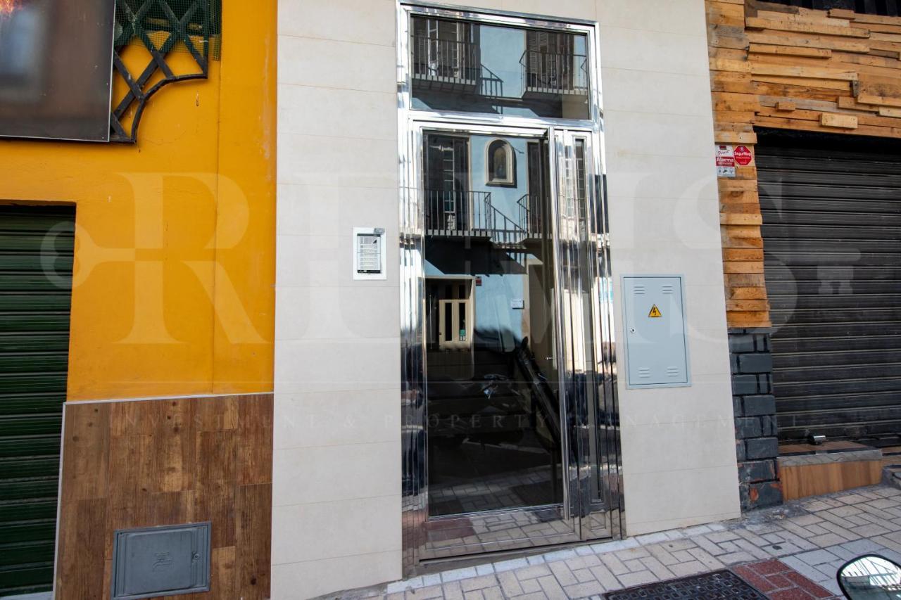 Apartmán Modern Gem In Heart Of Malaga, Near Sights Rems Exteriér fotografie