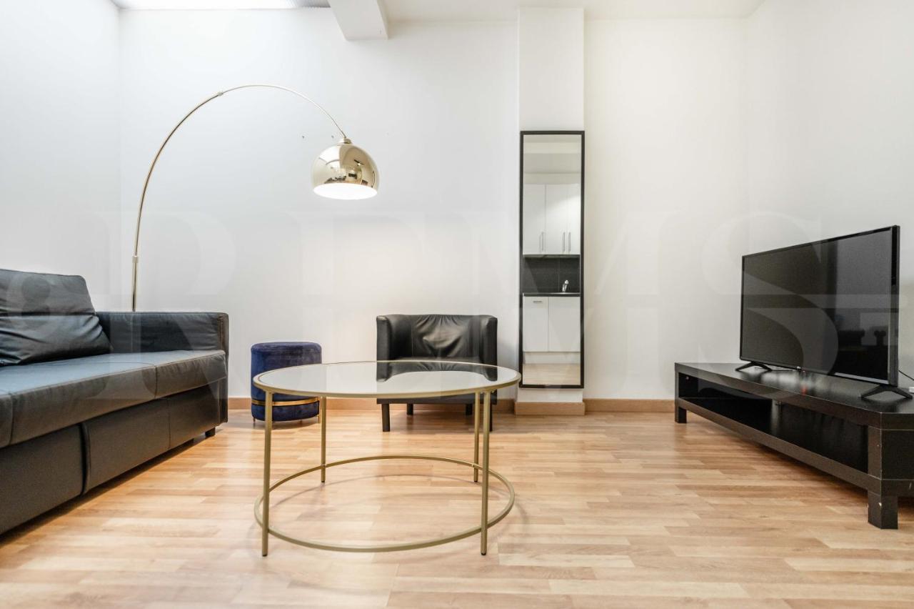Apartmán Modern Gem In Heart Of Malaga, Near Sights Rems Exteriér fotografie